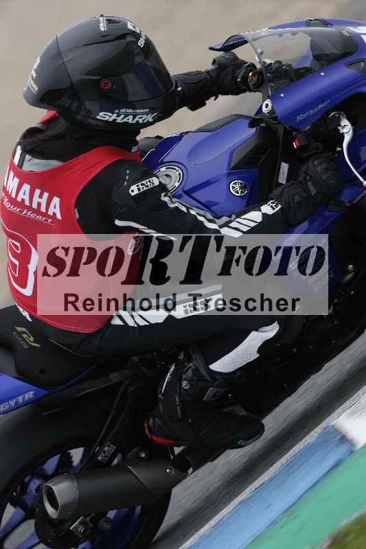 Archiv-2025/02 28.-31.01.2025 Moto Center Thun Jerez/gruen-green/55